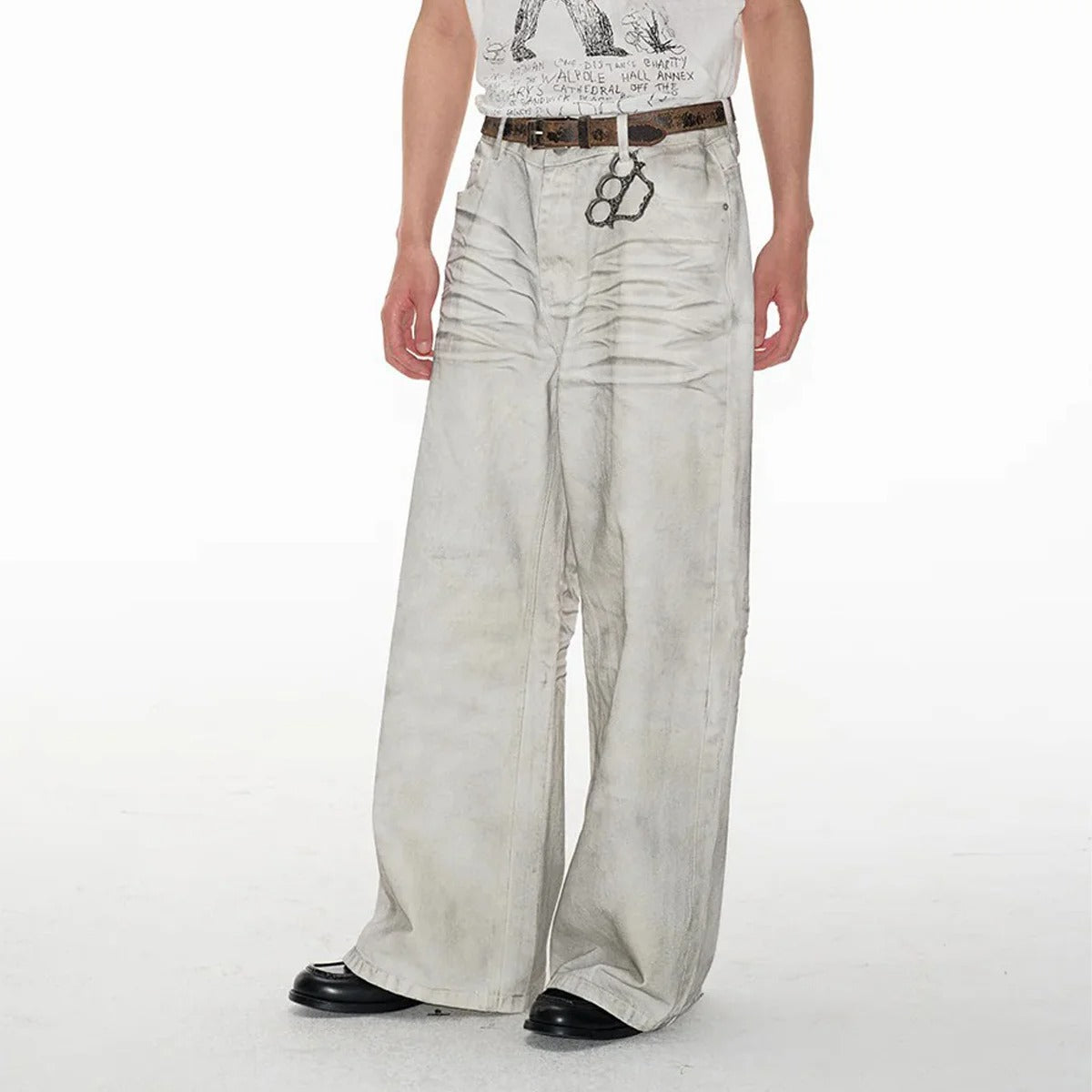 Off-White Wide-Leg Jeans with Smudged Wash Effect